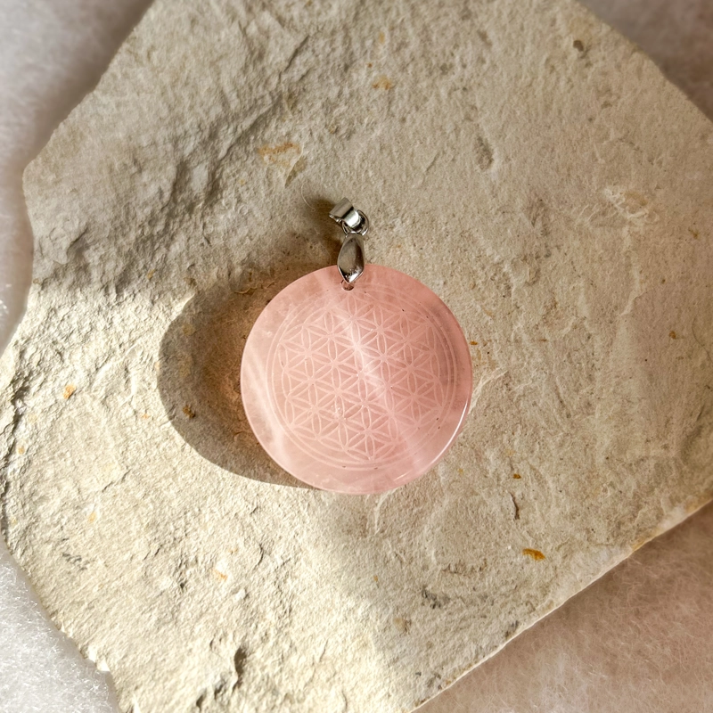 pendente in pietra + fiore della vita